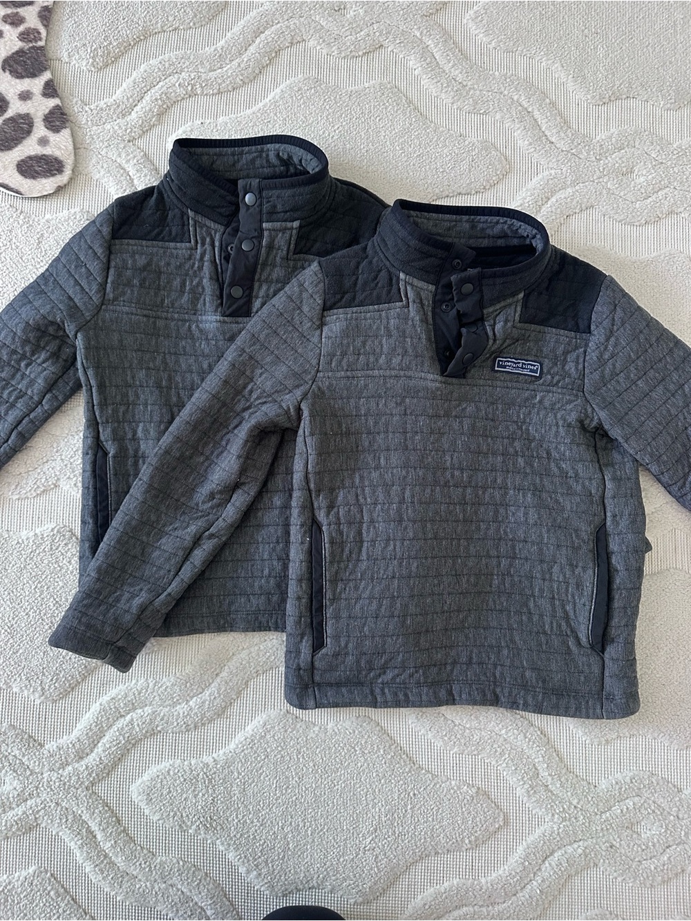Vineyard Vines Boys Quilted Snap Pullover in Gray and Charcoal